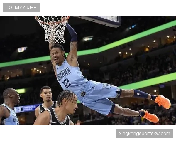 康利挡拆牵制为莫兰特拉开空位提升外线效率胜赛季初